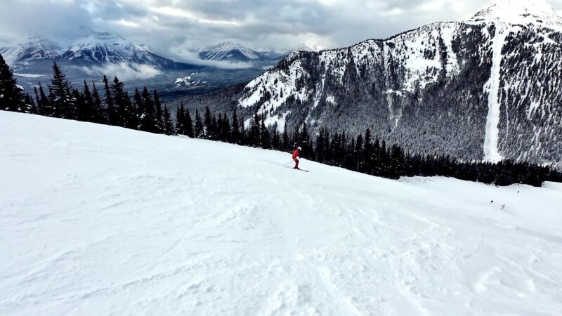 Lake Louise. Изображение © PlanetSKI