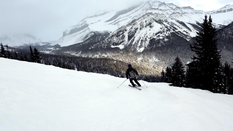 Lake Louise. Изображение © PlanetSKI