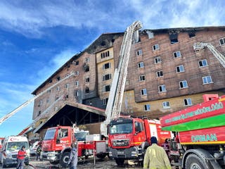 Ранее опасений по поводу пожарной безопасности здания не возникало.