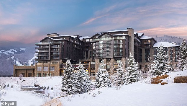 Grand Hyatt Deer Valley в партнерстве с Управлением развития военных объектов штата Юта (MIDA) открыла государственно-частный отель, который будет служить базой для военнослужащих и их семей, где они смогут отдыхать, кататься на лыжах и наслаждаться живописными видами.