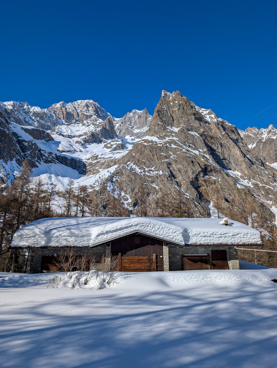 Courmayeur, Италия, отчет: поиск порошка через неделю после большого шторма